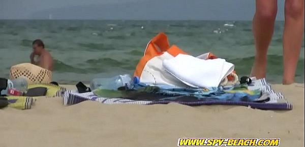  Voyeur Beach Amateur Nudist Close-Up Milfs Shower Video